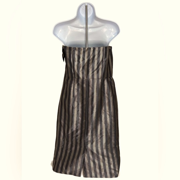 Liz Claiborne Women’s Dress Evening/Cocktail Chevron S/L Blk/Gld Size-6 NWT - Picture 2 of 5